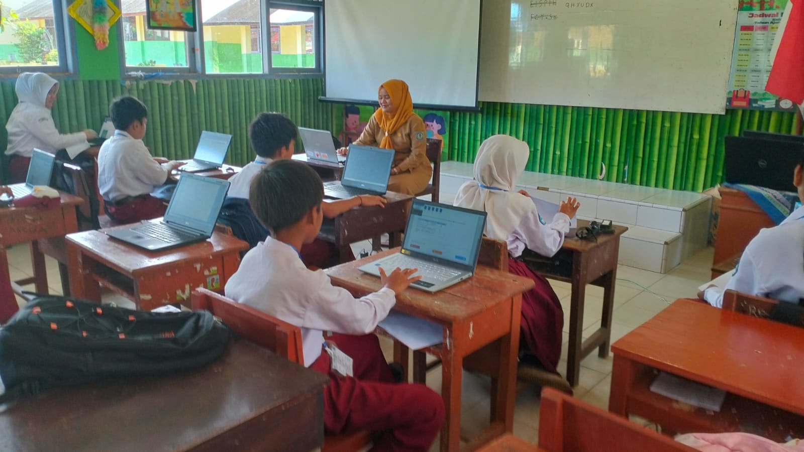 Detail Publikasi